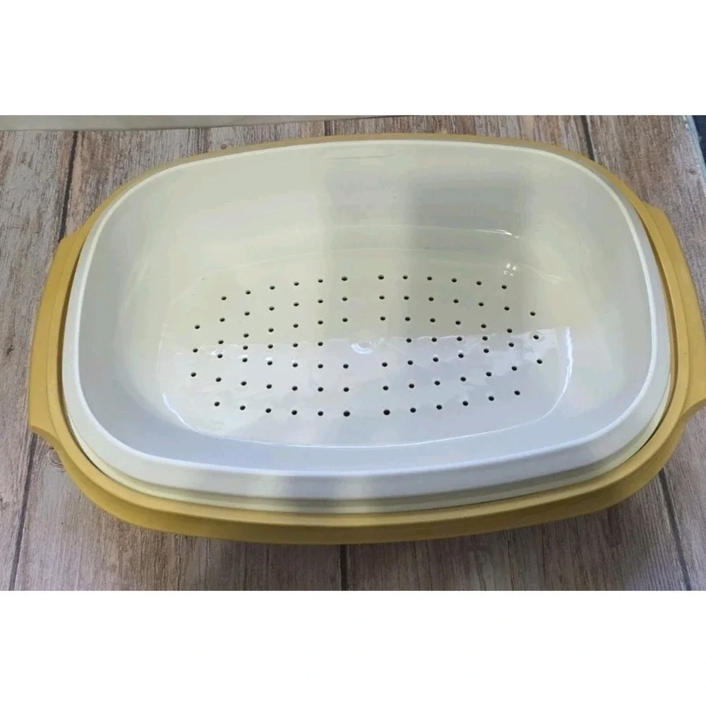 Vintage Tupperware Microwave Three Piece Steamer Harvest Gold